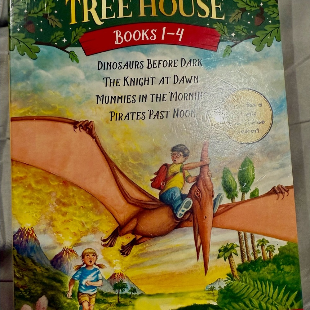 Magic Tree House Books 1-4 Set NWT  4 books